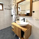 Apartmenthaus Costal - Costal 1, Mit Garten, Umzaeunt Appartamento