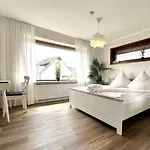 Appartamento Apartmenthaus Costal - Costal 1, Mit Garten, Umzaeunt