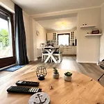 Appartamento Apartmenthaus Costal - Costal 1, Mit Garten, Umzaeunt *