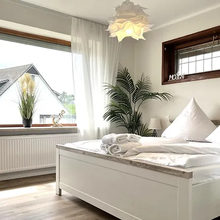 Apartmenthaus Costal - Costal 1, Mit Garten, Umzaeunt *