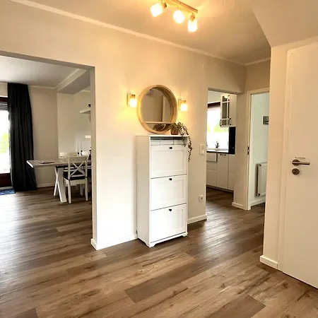 Appartement Apartmenthaus Costal - Costal 1, Mit Garten, Umzaeunt Grömitz