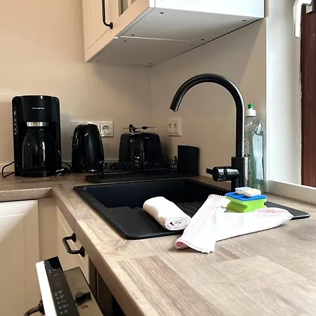 Apartmenthaus Costal - Costal 1, Mit Garten, Umzaeunt *