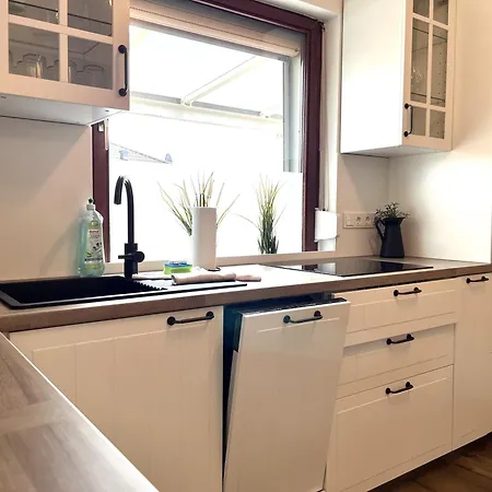 Apartmenthaus Costal - Costal 1, Mit Garten, Umzaeunt *