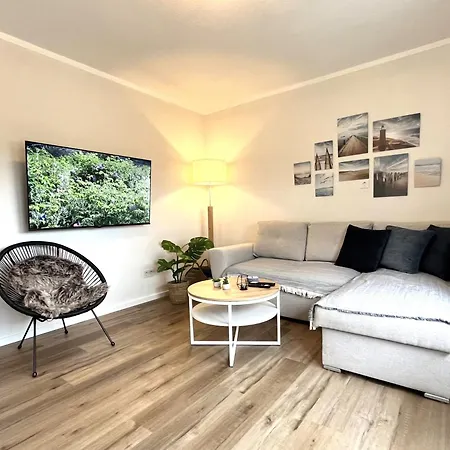 Apartmenthaus Costal - Costal 1, Mit Garten, Umzaeunt Apartment Groemitz