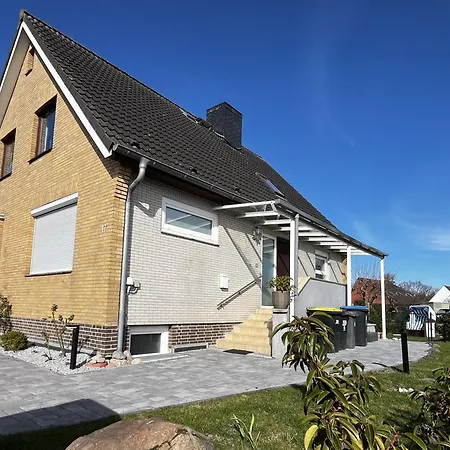 Apartmenthaus Costal - Costal 1, Mit Garten, Umzaeunt